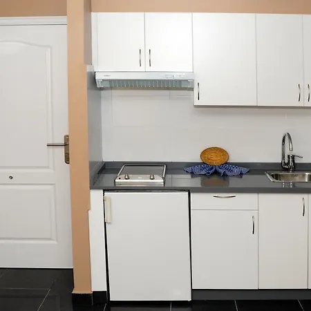 Rf Bambi Adults Only Апартаменты